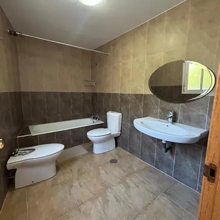 Villa Exclusive In Golf Near The