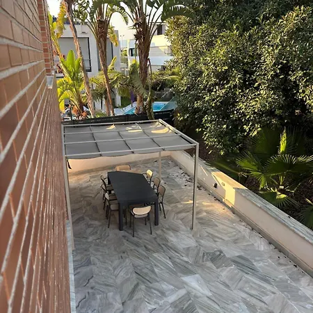 Exclusive In Golf Near The Вилла Аликанте